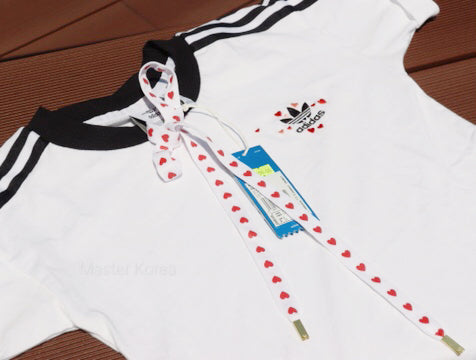 (現貨) ADIDAS HEART THREE STRIPE TEE