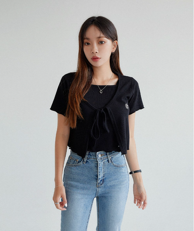 (現貨) MUAHMUAH LOGO SLEEVELESS HALF CARDIGAN 背心連外套 - MUT22063