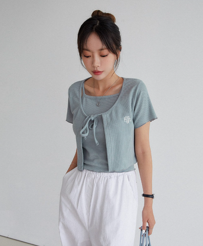 (現貨) MUAHMUAH LOGO SLEEVELESS HALF CARDIGAN 背心連外套 - MUT22063