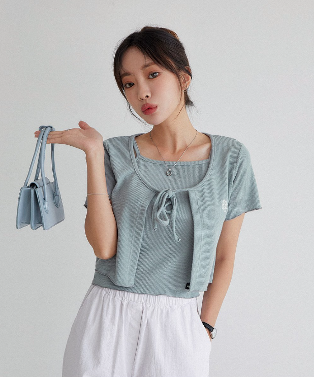 (現貨) MUAHMUAH LOGO SLEEVELESS HALF CARDIGAN 背心連外套 - MUT22063