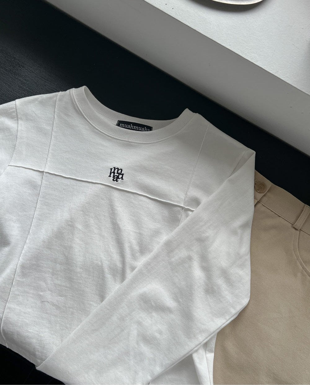 (現貨) MUAHMUAH 長袖 TEE - MUT23121